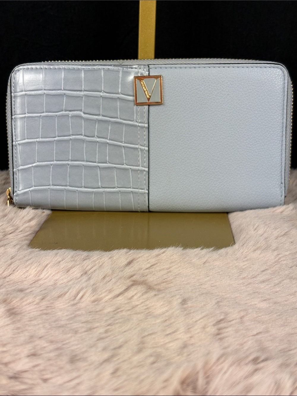 Victoria's Secret The Victoria Wallet Skyflower Blue Palm Croc Zip NWOT